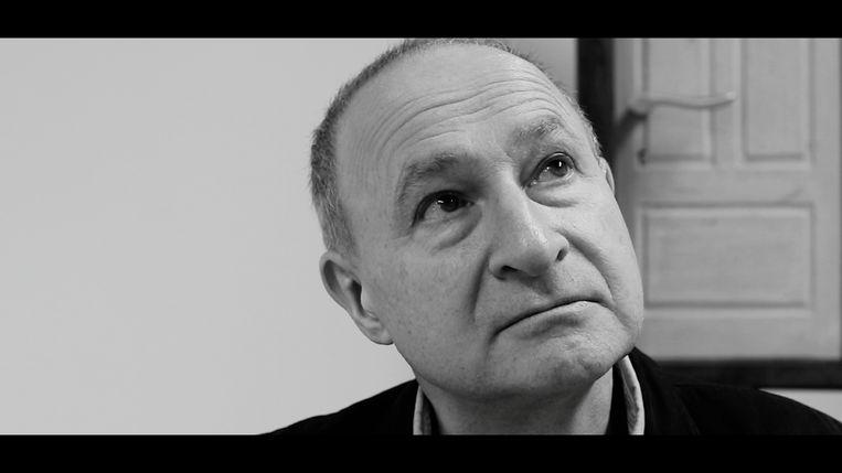 Jim van Os: ‘De onderklasse in de samenleving verblijft noodgedwongen in een soort vrijwillige slavernij’. Beeld Roek Lips 