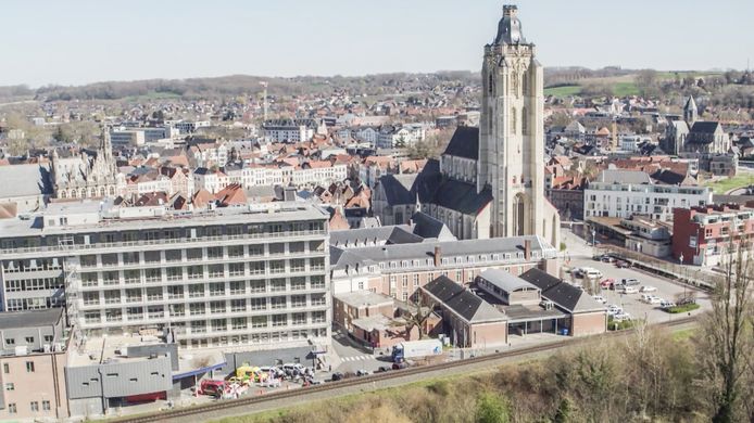 In het AZ Oudenaarde staan alle alarmen op rood.