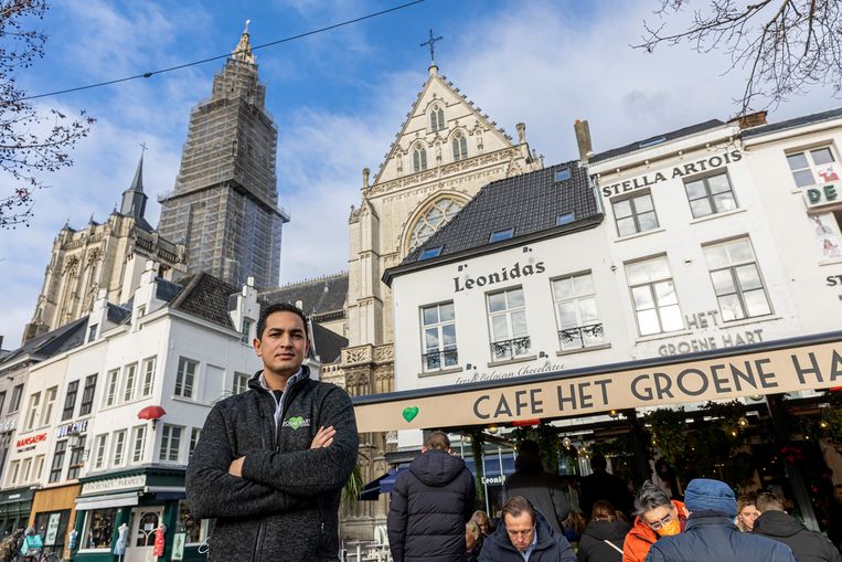 Rogier Jongeneelen, zaakvoerder van café Het Groene Hart Beeld Photonews