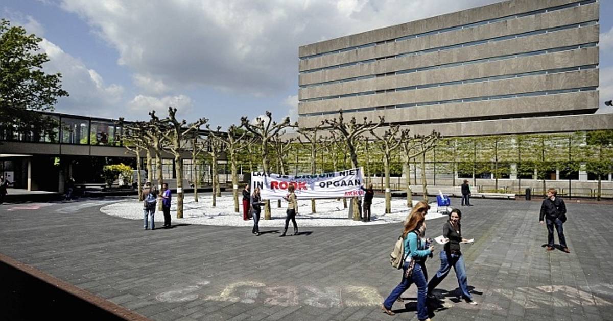 Studenten Laten Scholieren In De Kou Staan Nijmegen Gelderlander Nl