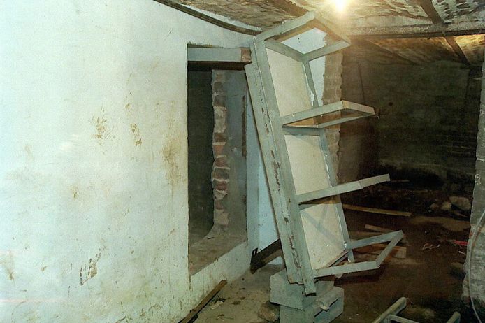 La cache de la maison de Marc Dutroux à Marcinelle
