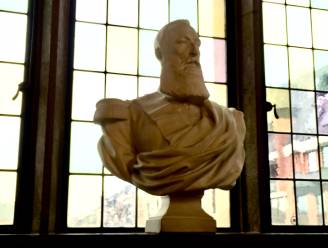 KU Leuven haalt beeld Leopold II weg uit universiteitsbibliotheek: “Niet het soort persoonlijkheid dat KU Leuven een plaats wil toekennen”