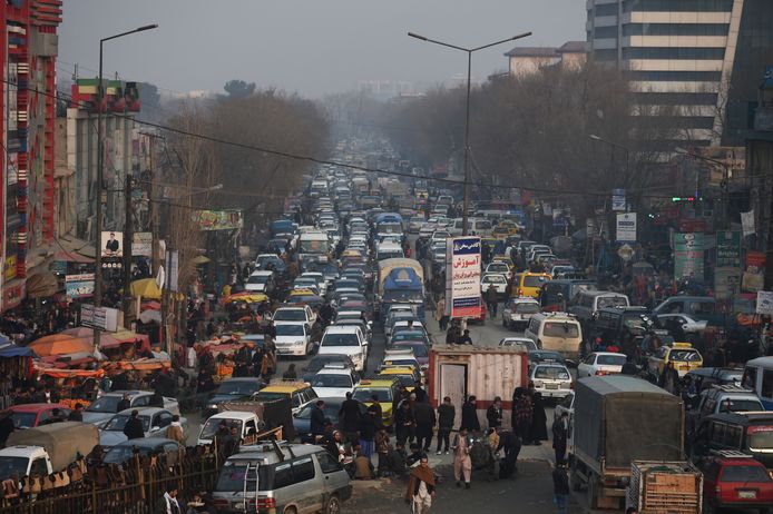 Verkeer in de Afghaanse hoofdstad Kabul.