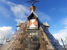 Honderd jaar oude leien Domtoren te koop (en met die oude dakbedekking is iets bijzonders gedaan)
