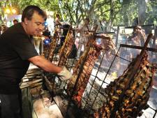 Vergeet de dipsaus en nog 8 geboden om te barbecueën als een echte Argentijn