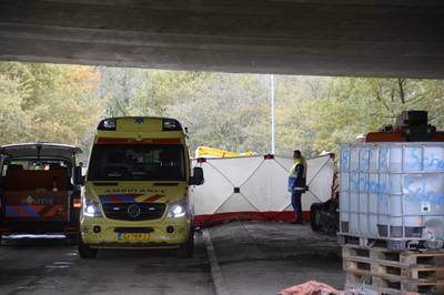 Persoon overleden bij bedrijfsongeval in Heelsum