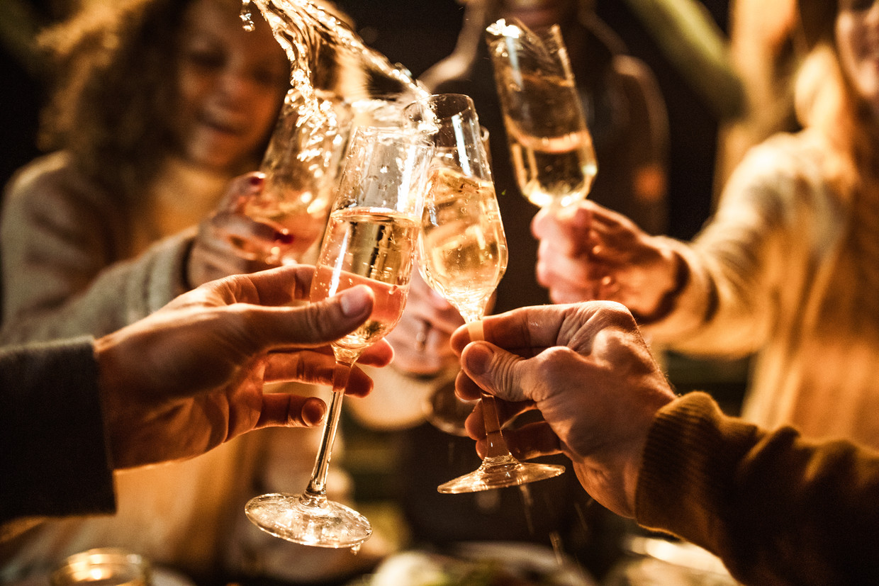 Wie meedoet aan Tournée Minérale drinkt in februari geen alcohol. Beeld Getty Images