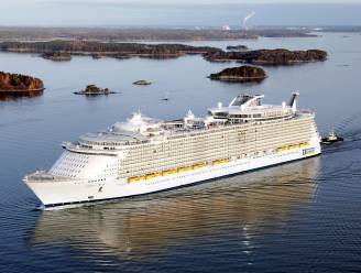 Passagier cruiseschip eist volledige terugbetaling van reis wegens "gesnurk van luidruchtige buren"