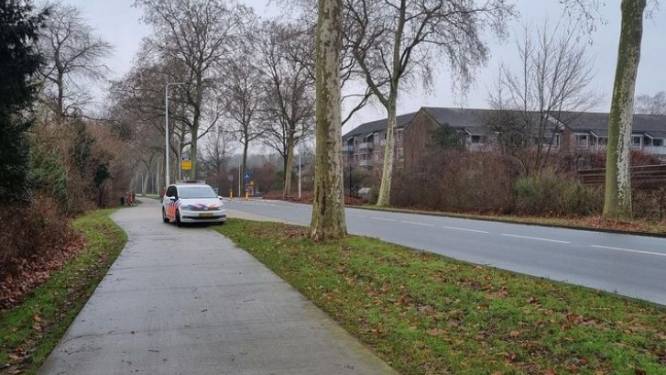 Mannen hinderen gezin op fietspad in Dronten en mishandelen daarna de vader (52)