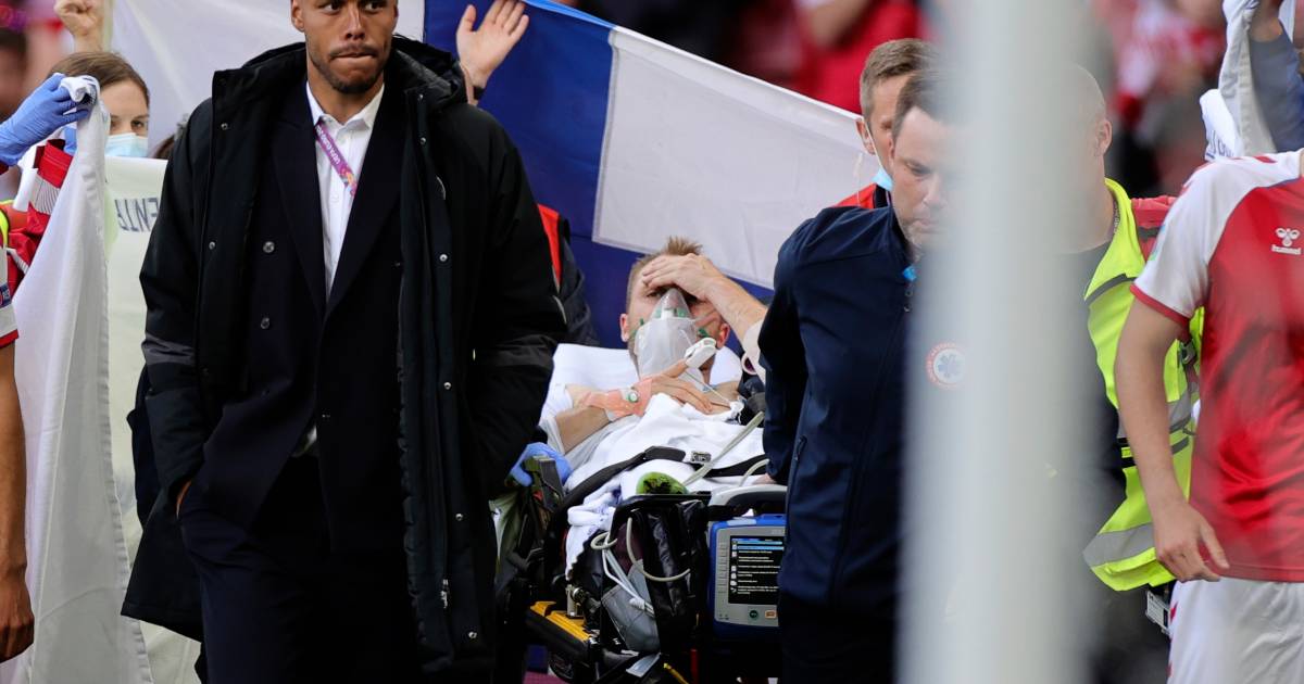 LIVE. Geruststellend nieuws: #Eriksen na hartmassage weer bij bewustzijn, ambulance die #Deen vervoert zonder sirenes vertrokken.