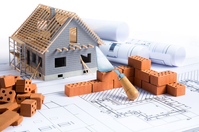 Wie een lening wil nemen om een huis te bouwen, wordt met extra kosten geconfronteerd.