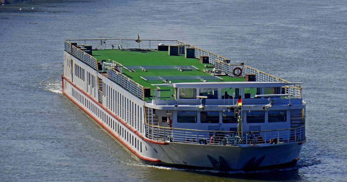 Deventer krijgt asielboot met maximaal 184 vluchtelingen op de IJssel - Tubantia