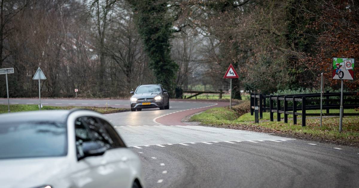 Applaus in de raadszaal, zo kan het dus ook: ‘Als u Bornsestraat beetje kent, bent u het hier mee ee