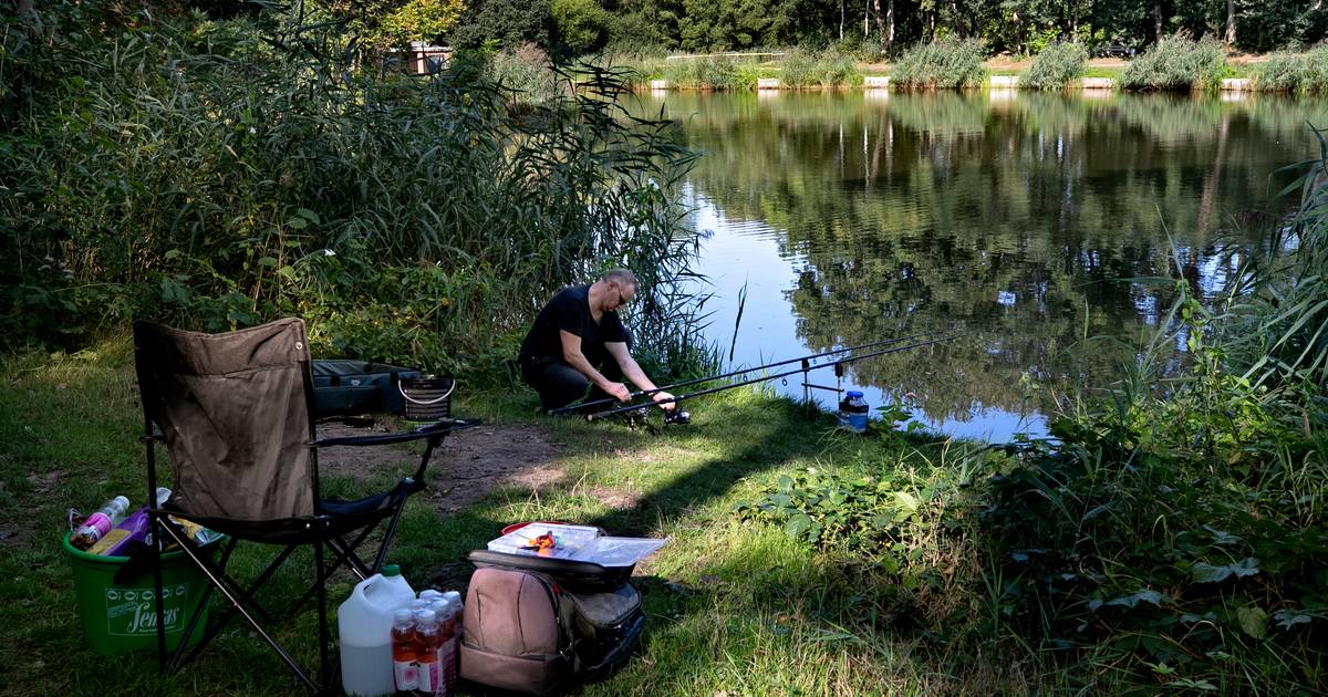 Asbestsanering visvijver Westerhoven van start
