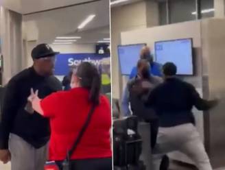 Agressieve passagier moet van vliegtuig en valt dan medewerker aan in Atlanta