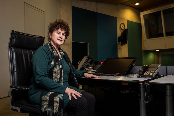 Rechter Gerda (66) gaat niet met pensioen door extreme drukte: ‘De rek ...