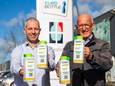 Vincent Schuurman van Flestic en Piet Bleeker van Vrienden van Hospice Dronten met de nieuwe collectebussen.