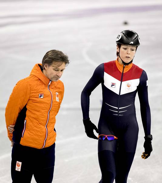 Coach Jeroen Otter en Jorien ter Mors.