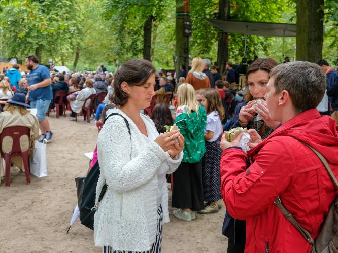 Pommelien Thijs, LeBlanc en Spinvis present op Boterhammen In Het Park
