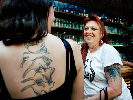 Kattenoren en kattentattoos komen naar bios voor 70 minuten lang kattenfilmpjes