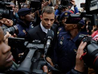 Oscar 'Blade Runner' Pistorius kan straks vrijkomen. Maar dan moet hij wel de ouders van de vrouw die hij vermoordde ontmoeten