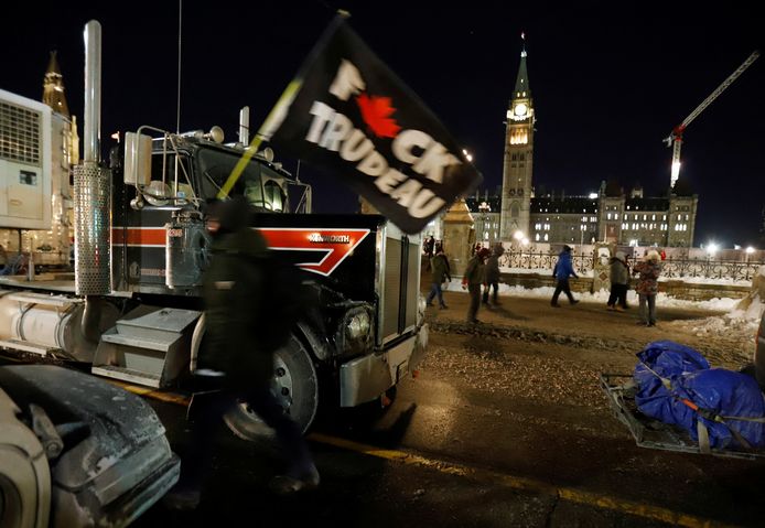 Betogers aan het parlement van Canada in Ottawa.