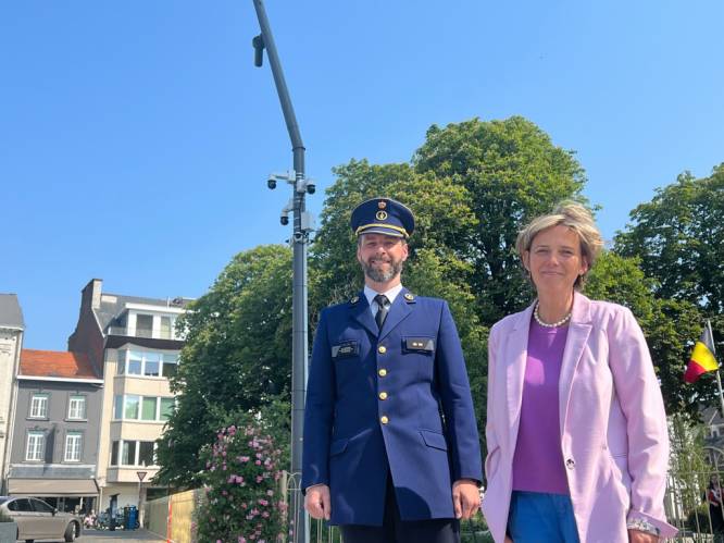 Opgelet : men ziet U. Veertien camera's houden centrum in het oog