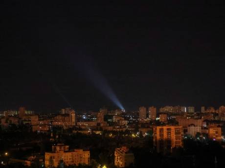 L’Ukraine dit avoir contré “l’attaque de drones la plus importante” sur Kiev depuis le début de la guerre
