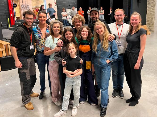 New Life Academy palmt Cultuurhuis EMotia in met spectaculaire musical ‘Beland in Sprookjesland’