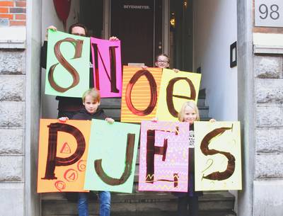 Kinderen steunen stakende leraren met zelfgemaakt tv-spotje