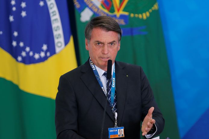 Jair Bolsonaro ne croit pas aux dangers de la déforestation et accuse les ONG d’obsession climatique