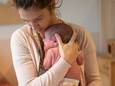Wit-Gele Kruis start met vroedvrouwenteam: “Mama’s bijstaan voor en na de bevalling”
