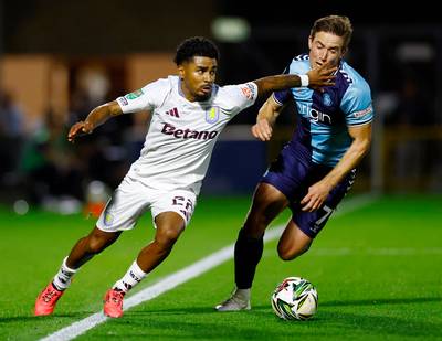 LIVE WYCOMBE-VILLA. Onana and co finally take the lead against third division team: Buendia heads in