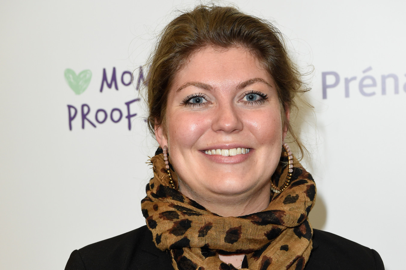 Gooische moeder Pauline herdenkt overleden dochter Belle Foto AD.nl