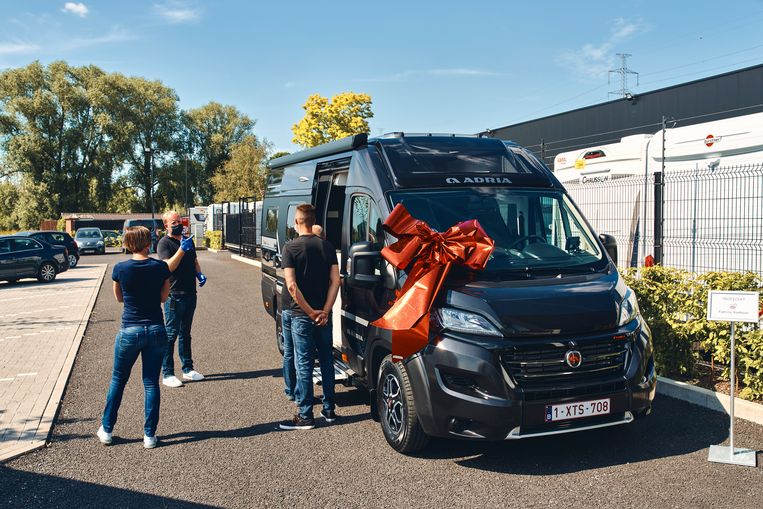 Vanomobil in het West-Vlaamse Deerlijk verkoopt en verhuurt mobilhomes. Beeld Thomas Nolf