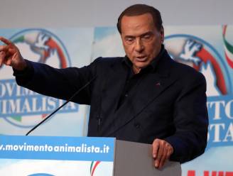 Berlusconi onderbreekt kiescampagne wegens vermoeidheid