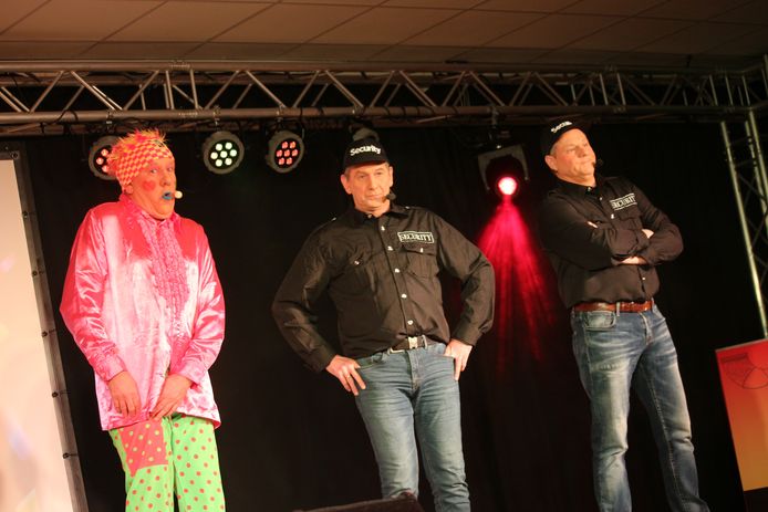 De groep Tri-Jo's.