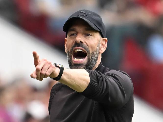 Ruud van Nistelrooij stapt op bij PSV: spelers klaagden bij clubleiding, ex-spits zelf voelde geen steun meer