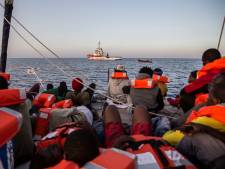 Ondanks conflicten opnieuw boten met opgepikte migranten naar Italië