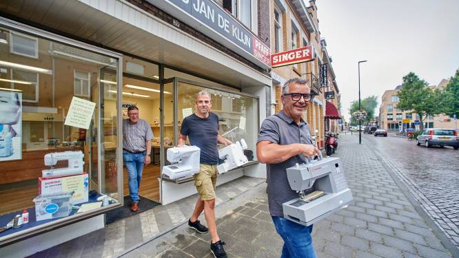 Jan de Klijn stopt na vijftig jaar met naaimachinewinkel Oss: ‘Het was zijn lust en leven’