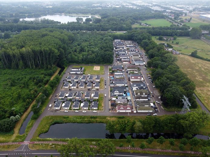 Woonwagencentrum Teersdijk. Bewoners willen hier graag veel extra standplaatsen, de gemeente Nijmegen heeft drie andere locaties op het oog.