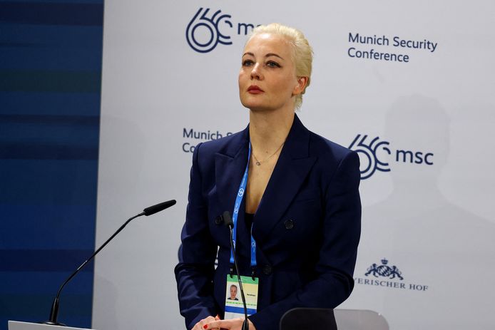 Yulia Navalnaya questo pomeriggio alla Conferenza sulla sicurezza di Monaco.