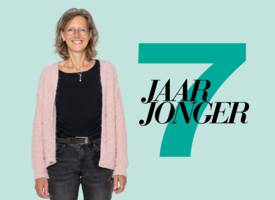 Lydia (55) rockt haar grijze haar nog steeds