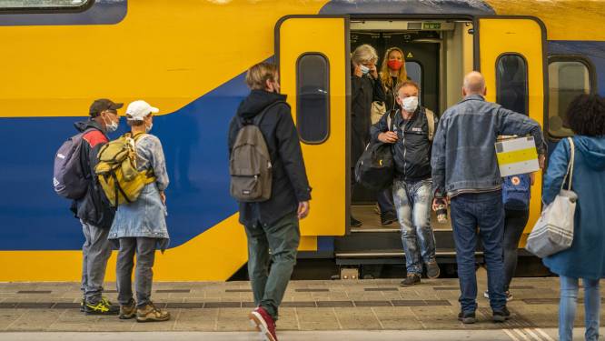 Ov-personeel wil van mondmasker af: ‘Te veel Willem Engel-achtige figuren die ons provoceren’