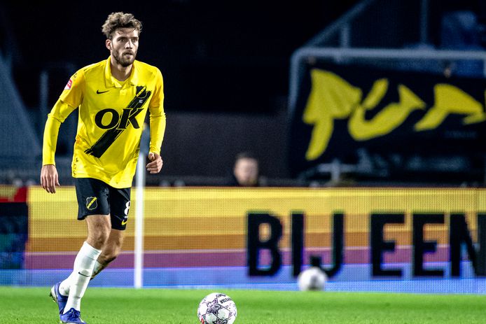 Javier Vet speelde tegen Heerenveen als één van de drie centrale verdedigers.