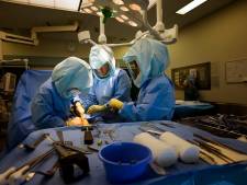 Ziekenhuizen zeggen operaties af vanwege grieppatiënten
