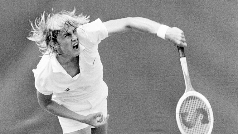 Richard Lewis als speler op Wimbledon in 1973. Beeld Popperfoto/Getty Images