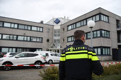 Man brengt granaat mee naar Nederlands politiebureau: pand volledig ontruimd