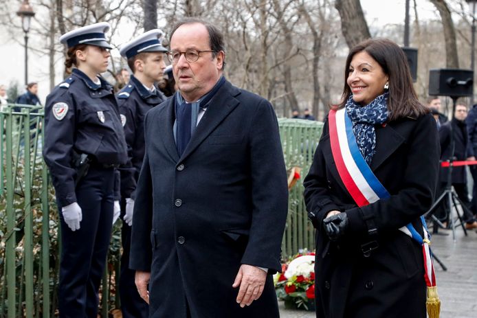 Ook toenmalig president Francois Hollande kwam zijn respect betuigen.