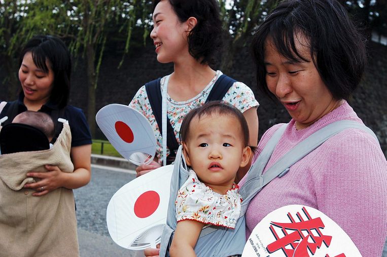 Japanse moeders met hun baby's. Beeld epa